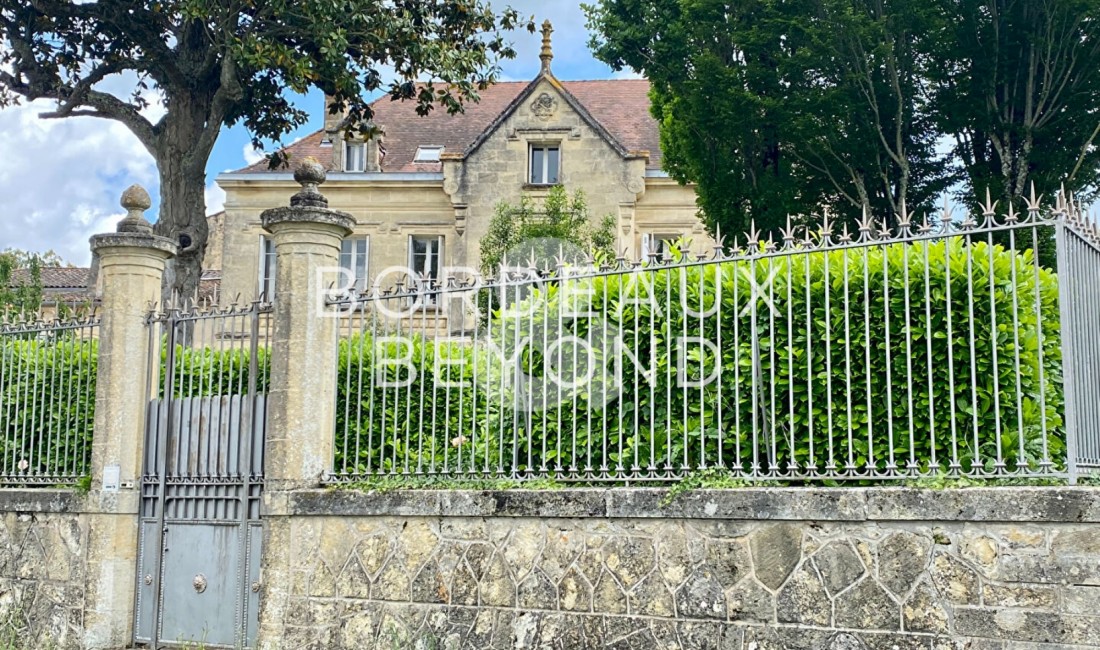 DORDOGNE LAMOTHE MONTRAVEL Maisons à vendre