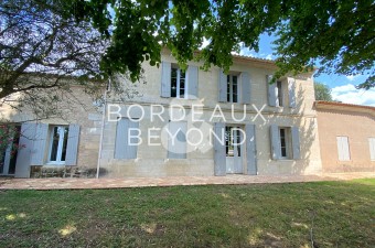 RARE: Grande maison de famille dans un emplacement privilegié à côté de St Emilion